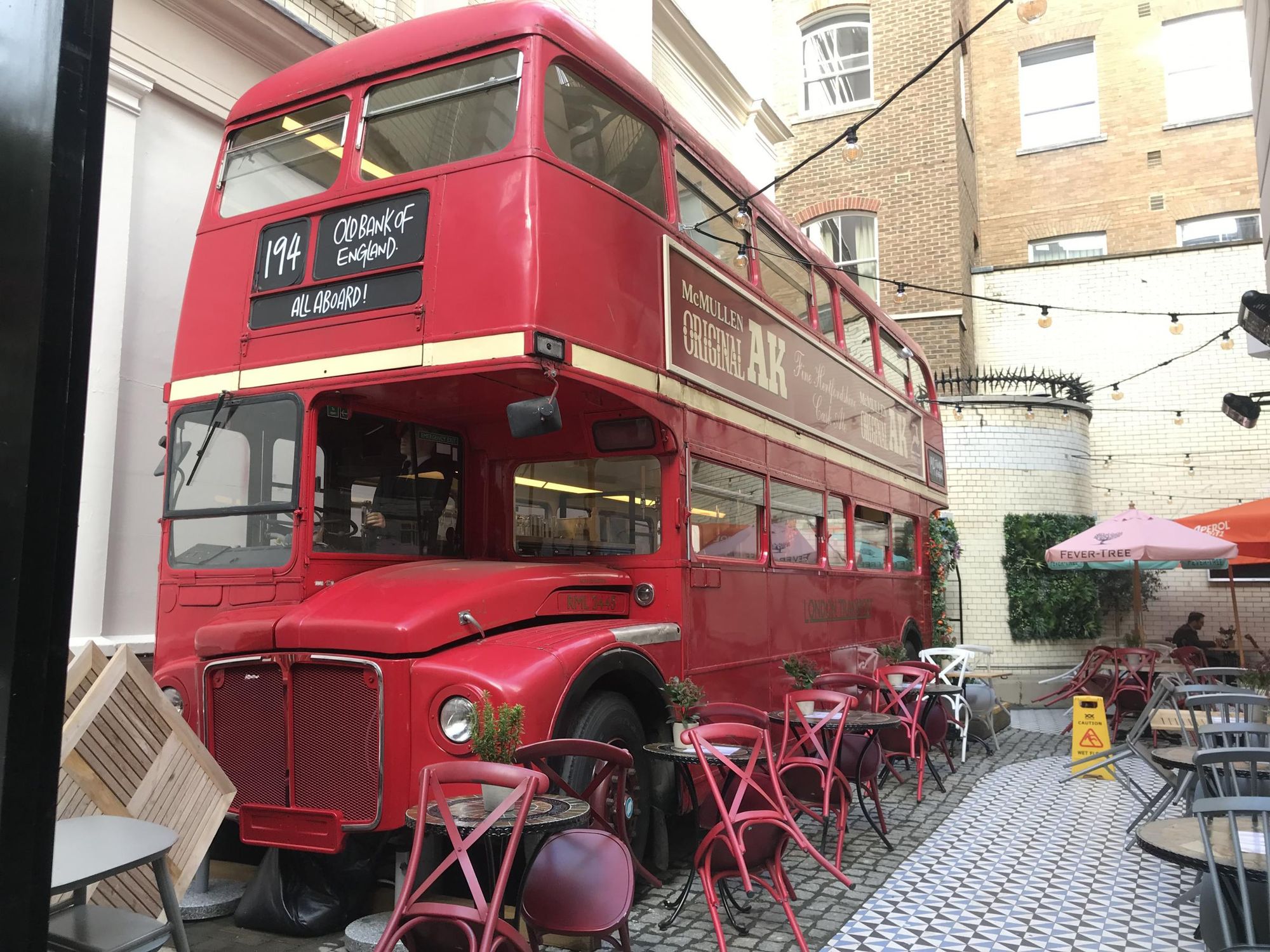 Old Bank of England-2 Dec 2021. (Pub, External, Garden). Published on 08-12-2021