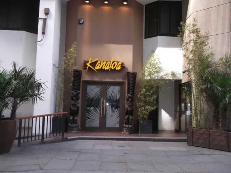 Kanaloa London EC4 taken May 2016. (Pub). Published on 11-05-2016 