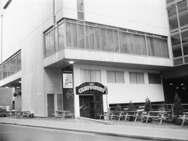 Cartoonist London EC4 taken 10 Dec 1988.. (Pub, External). Published on 13-04-2019