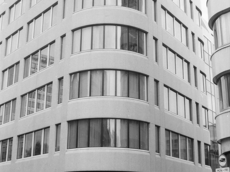 White Swan Farringdon St London EC4 taken in Oct 1988.. (Pub, External). Published on 12-04-2019 