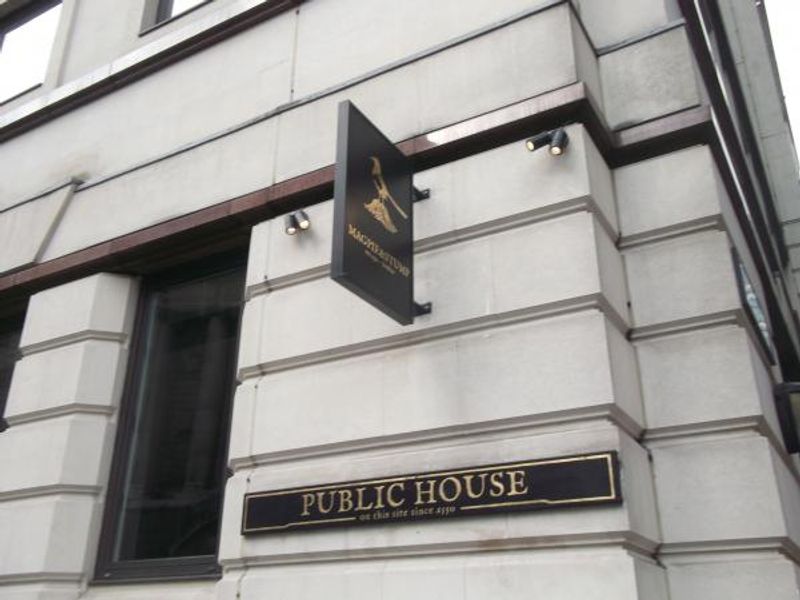 Magpie & Stump London EC4 taken August 2015. (Pub, External). Published on 16-08-2015 