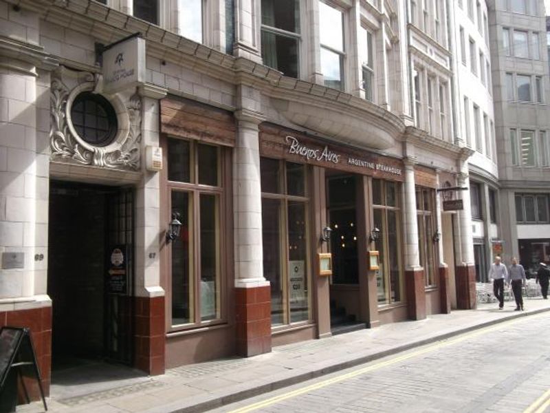 Calico London EC4 taken August 2015. (Pub, External, Key). Published on 17-08-2015