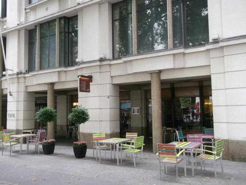 Fine Line London EC4 taken August 2015. (Pub, Key). Published on 16-08-2015