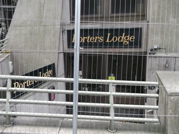 Porters Lodge London EC4 taken Aug 2014. (Pub, External). Published on 31-10-2014