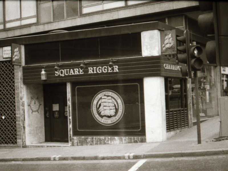 Square Rigger London EC4 taken in mid 1985.. (Pub, External). Published on 13-04-2019