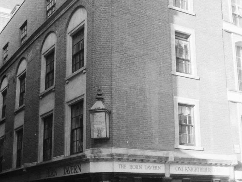 Horn Tavern London EC4 taken 10 Dec 1988.. (Pub, External). Published on 12-04-2019 