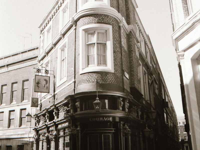 Cockpit London EC4 taken April 1994.. (Pub, External). Published on 12-04-2019 
