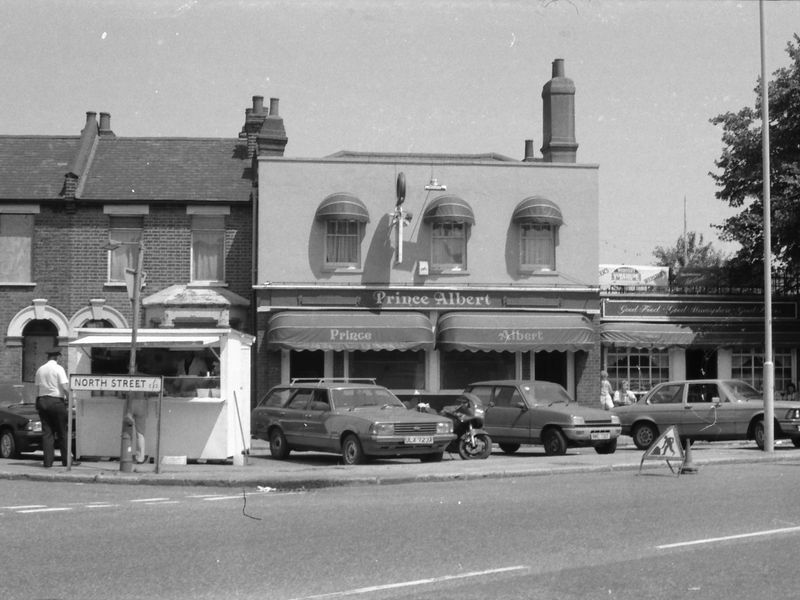 Prince Albert London E13 taken in July 1987.. (Pub, External). Published on 06-10-2018