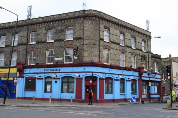 Castle London E13. (Pub, External). Published on 05-11-2013