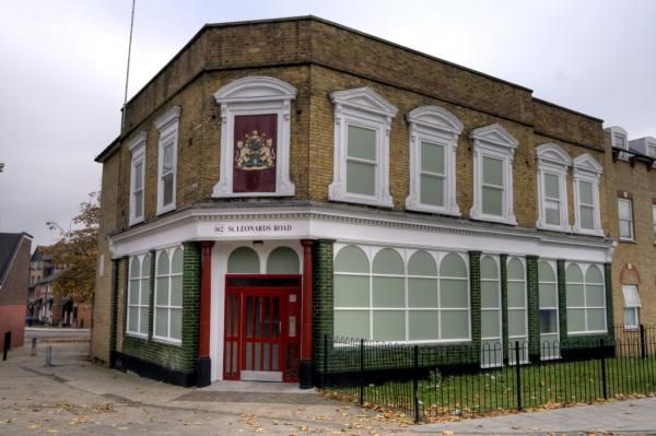 St Leonards Arms London E14. (Pub). Published on 08-11-2013