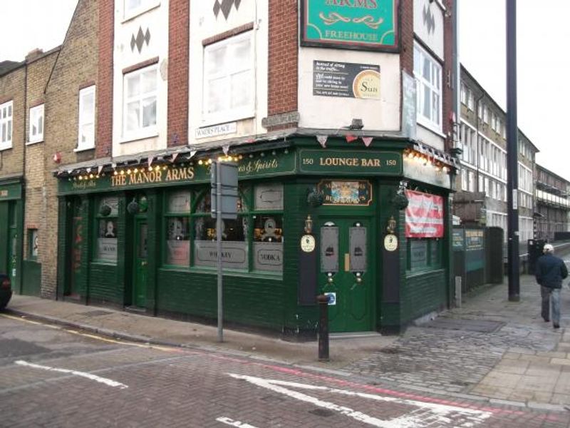 Manor Arms London E14 taken Jan 2014. (Pub, External, Key). Published on 23-01-2014
