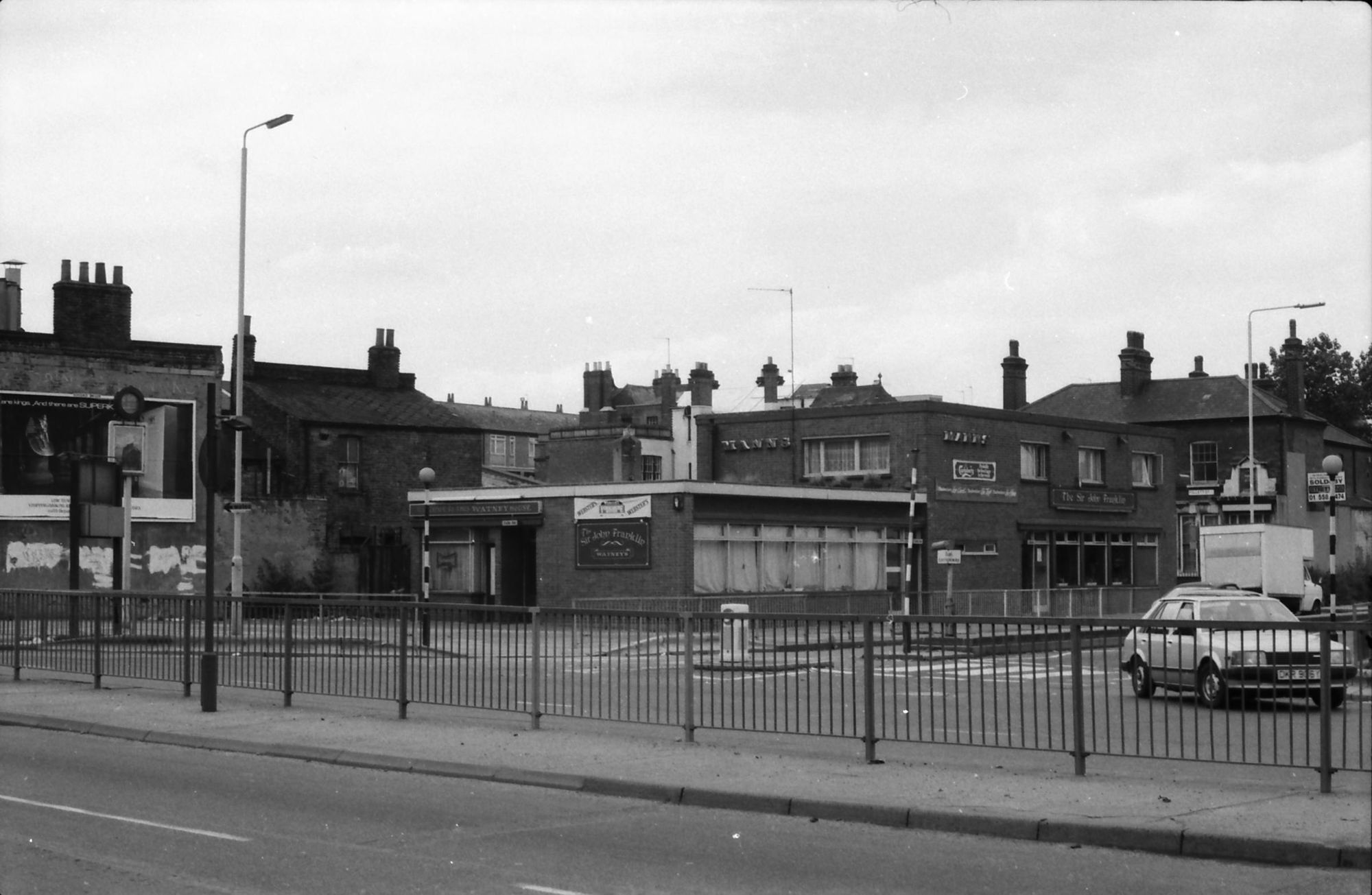 Sir John Franklin London E14 taken in 1987.. (Pub, External). Published on 15-11-2018