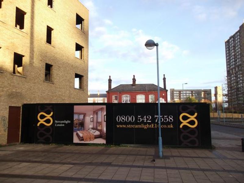 Sir John Franklin London E14 taken Dec 20143. (Pub, External, Key). Published on 23-01-2014 