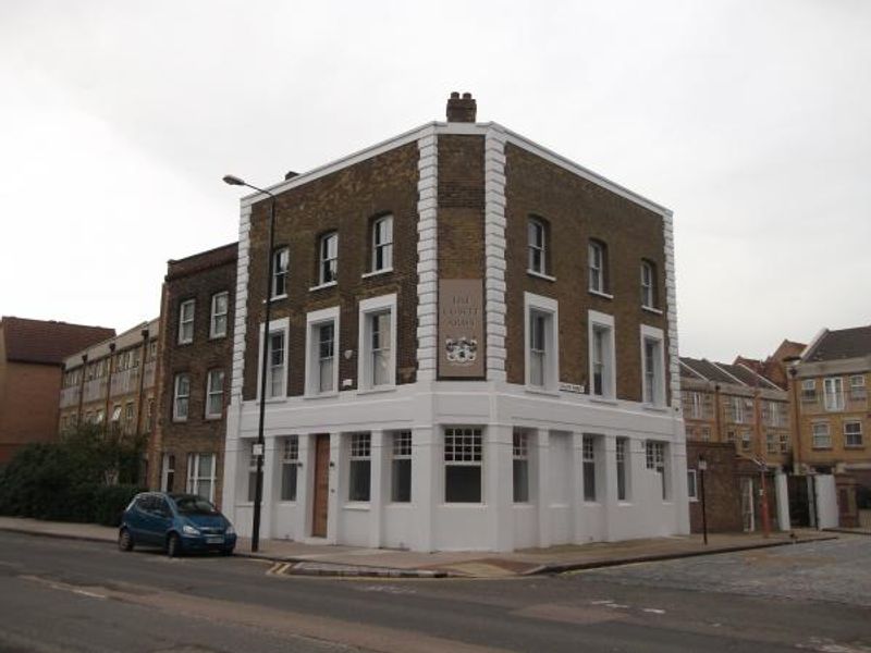 Cubitt Arms London E14 taken Nov 2013. (Pub, External). Published on 03-12-2013