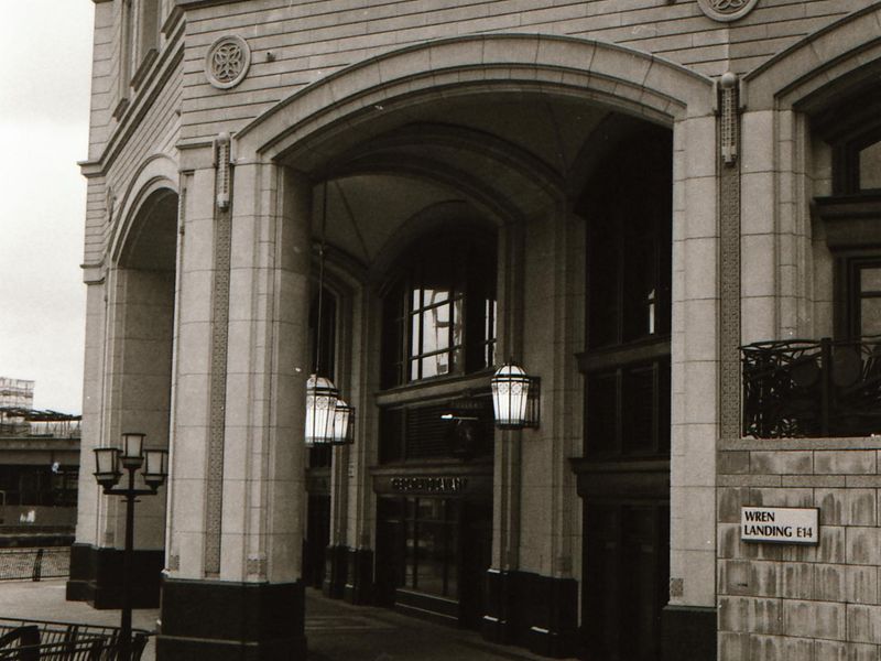 E14-Cat And Canary taken Dec92-Jan94.. (Pub, External). Published on 15-11-2018