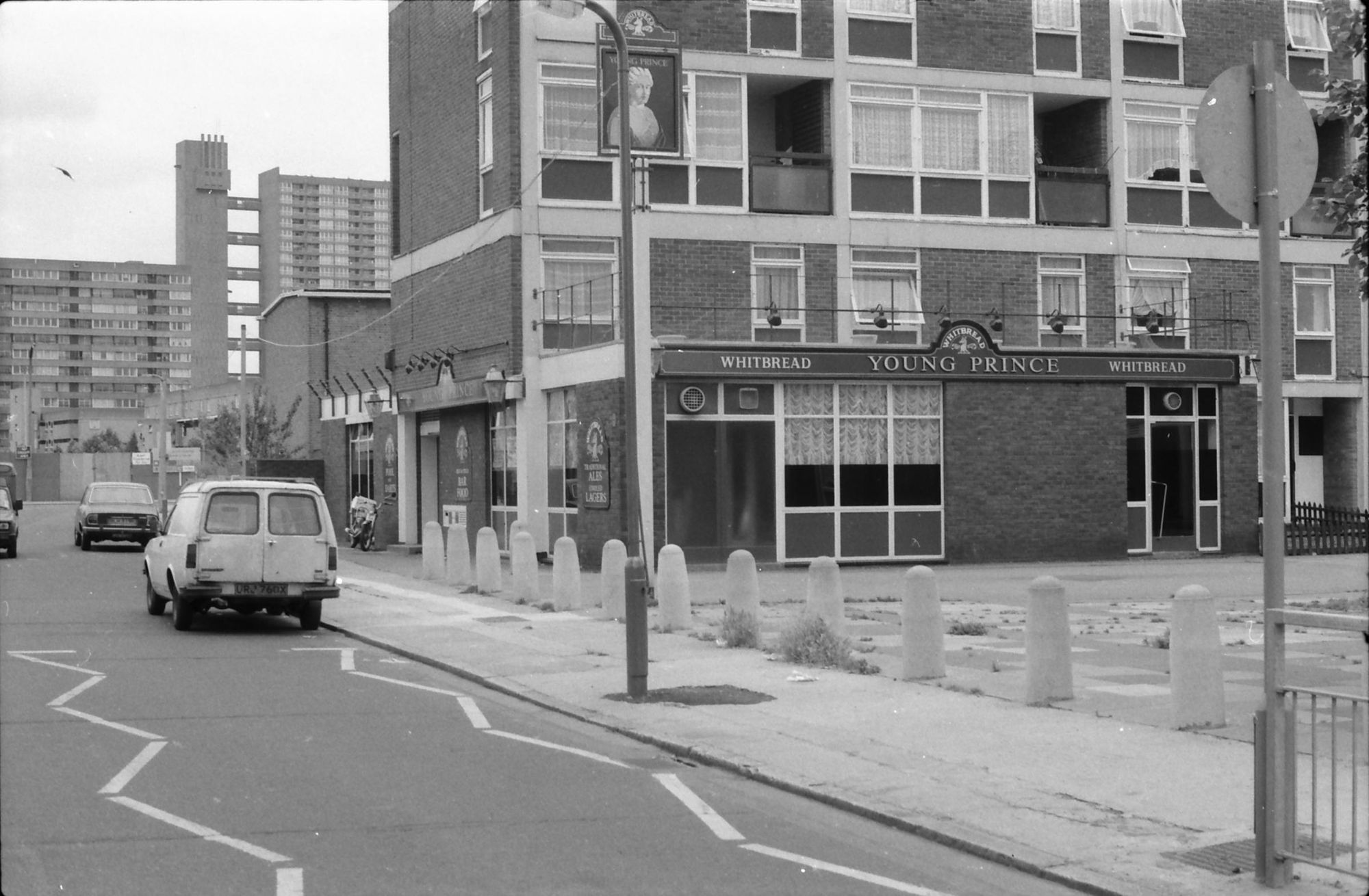 Young Prince London E14 taken in 1987. (Pub, External, Key). Published on 15-11-2018