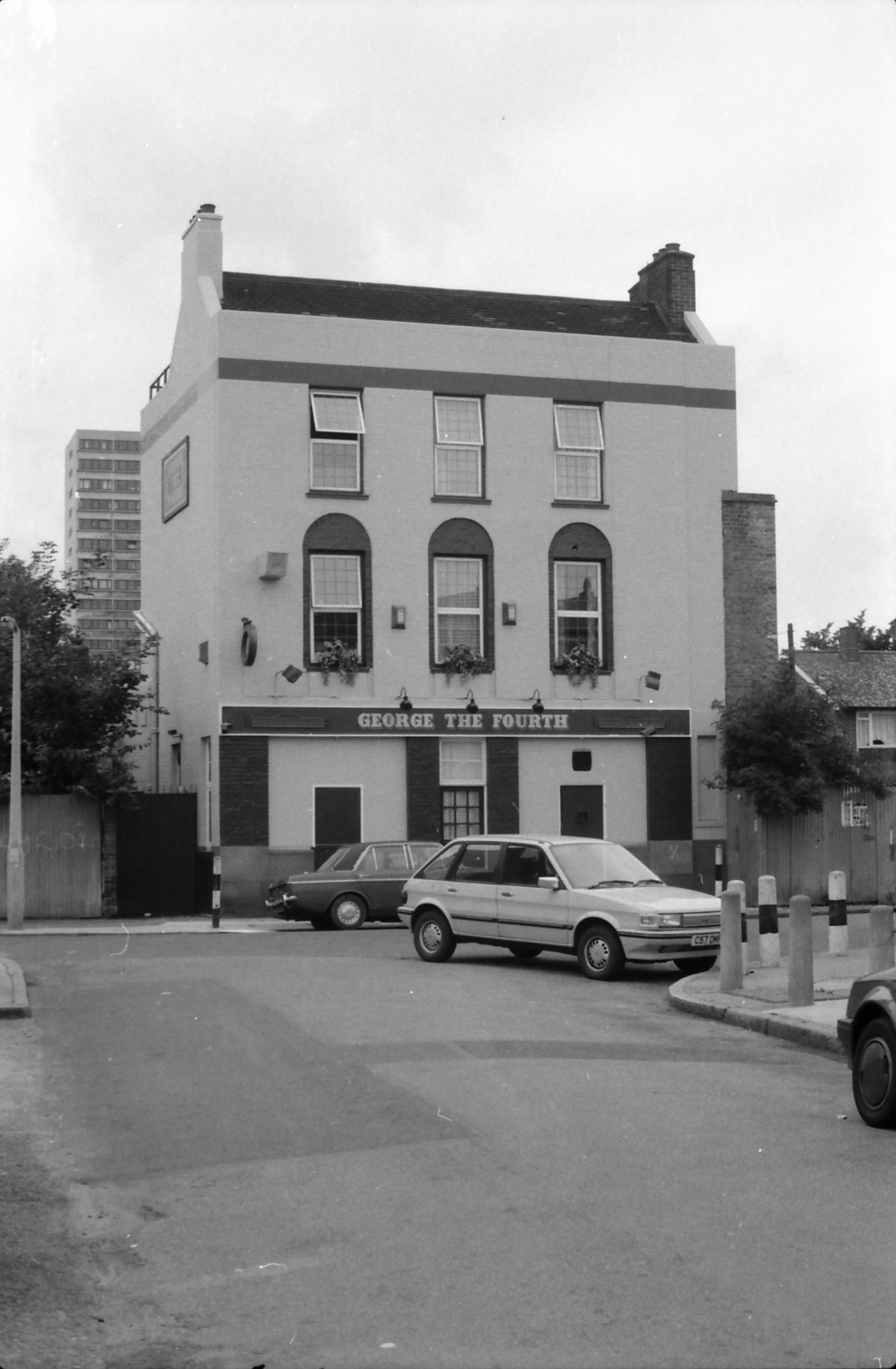 George IV London E14 taken in 1987.. (Pub, External). Published on 15-11-2018