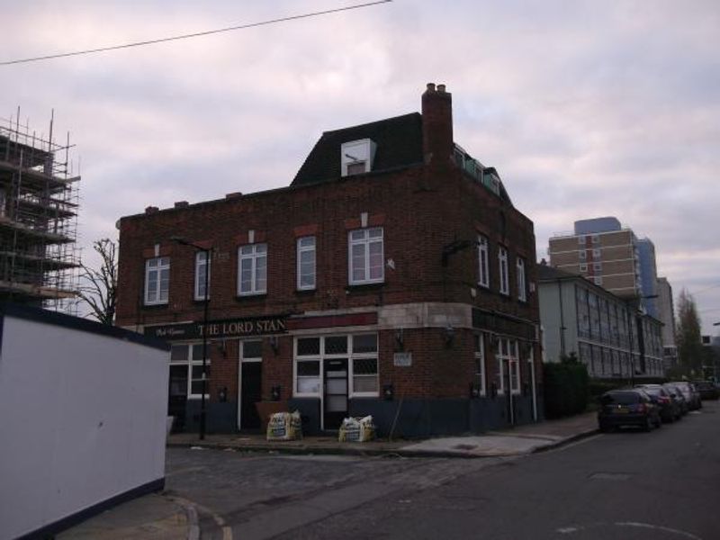 Lord Stanley London E14 taken Dec 2012. (Pub, External). Published on 23-01-2014