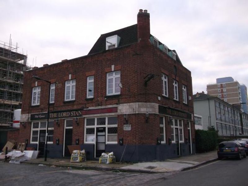 Lord Stanley London E14 taken Dec 2012. (Pub, External). Published on 23-01-2014