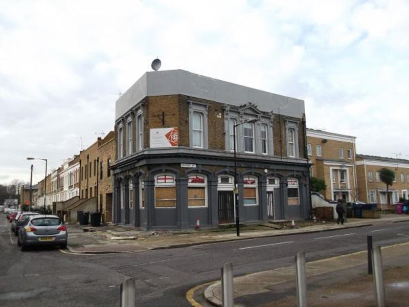 Prince Alfred London E14 taken Jan 2014. (Pub, External). Published on 23-01-2014
