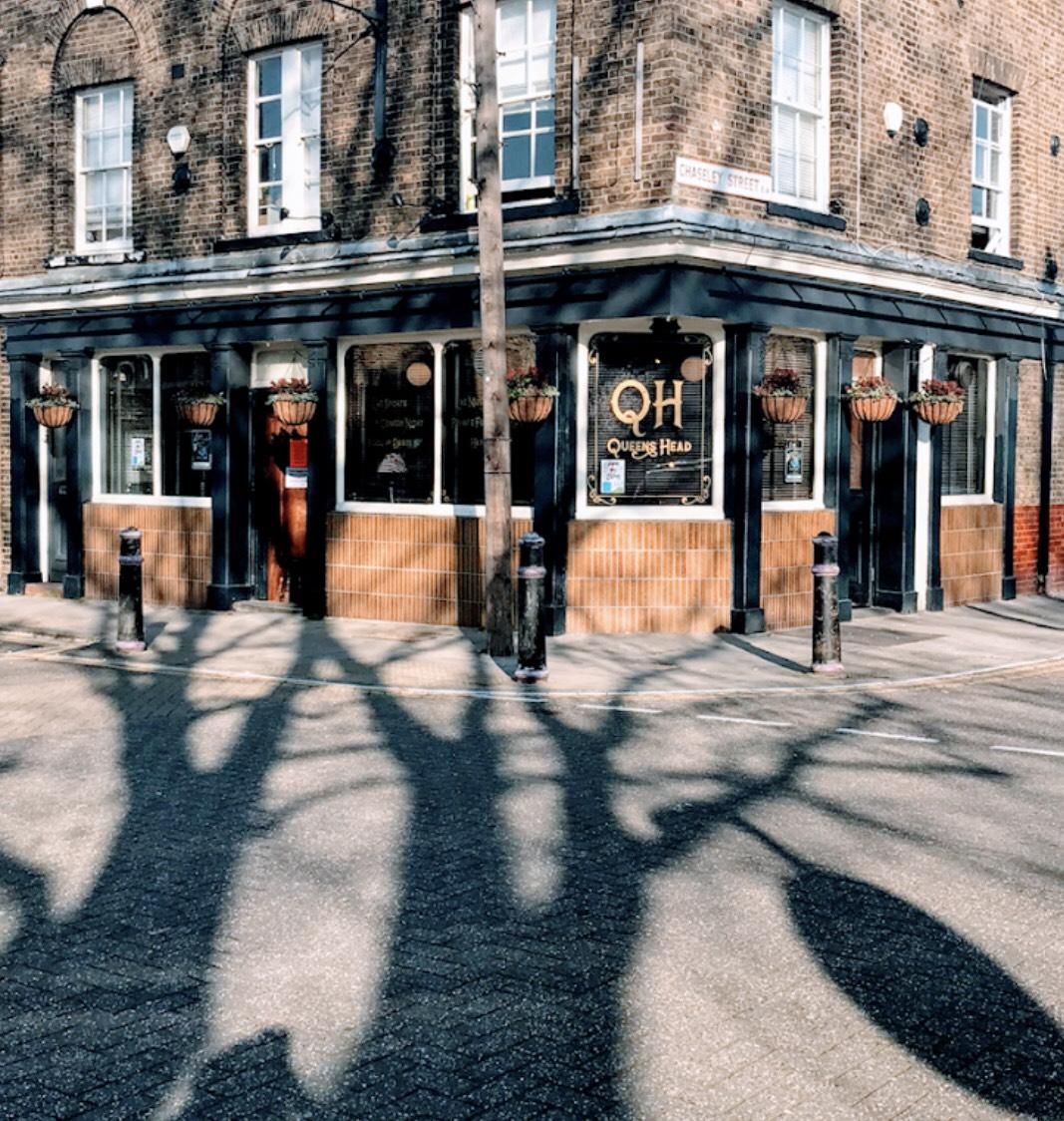 Queens Head London E14 taken Feb 2019. (Pub, External, Key). Published on 10-03-2019