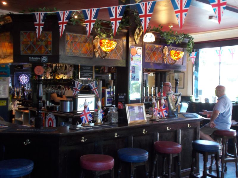 Queens Head-FlamboroughSt London E14-20250713. (Bar). Published on 14-07-2025 