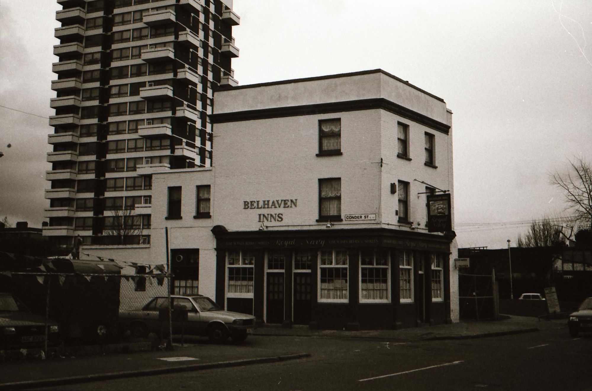 Royal Navy London E14 taken between Dec 1992-Jan 1994.. (Pub, External, Key). Published on 15-11-2018