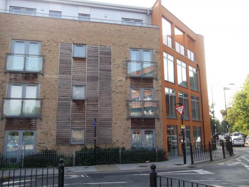 Freemasons Arms (site of) London E14 taken Sept 2013. (Pub, External). Published on 03-12-2013