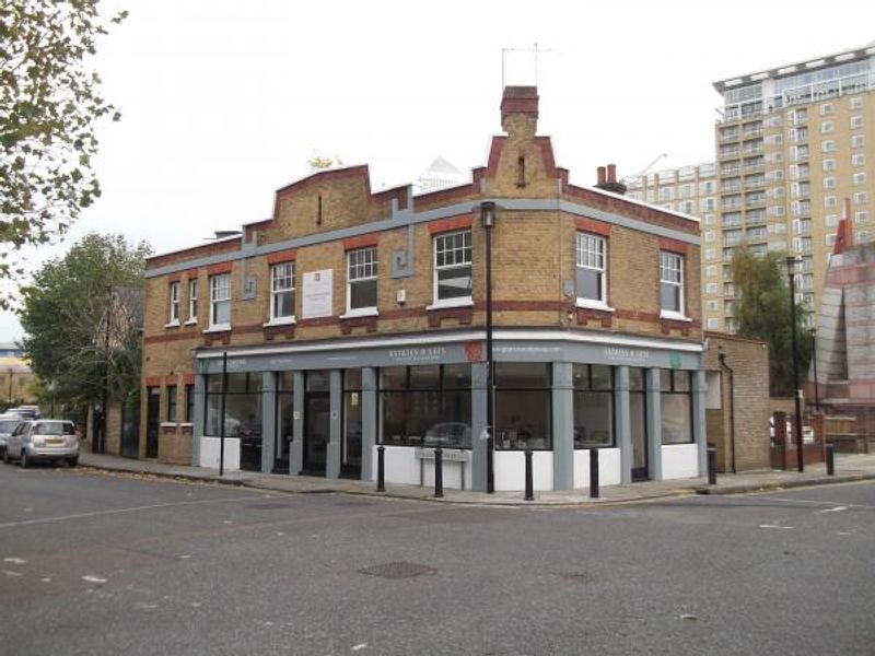Enterprise London E14 Taken Nov 2013. (Pub). Published on 10-05-2016
