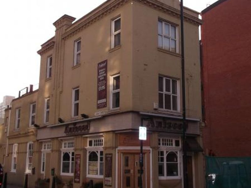 Blacksmiths Arms London E14 taken Nov 2013. (Pub). Published on 28-04-2016