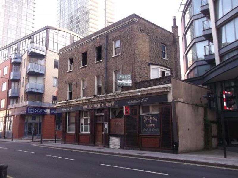 Anchor & Hope London E14 taken Nov 2013. (Pub, External). Published on 03-12-2013