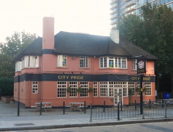 City Pride London E14. (Pub, External). Published on 08-11-2013