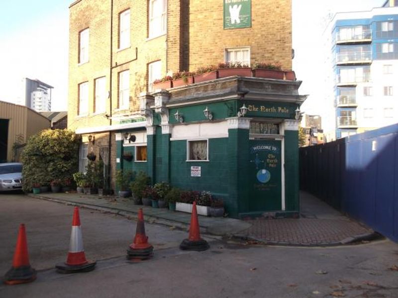 North Pole London E14 taken Nov 2013. (Pub, External). Published on 06-12-2013