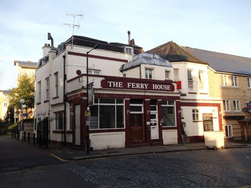 Ferry House London E14 taken Nov 2013. (Pub, External). Published on 03-12-2013 