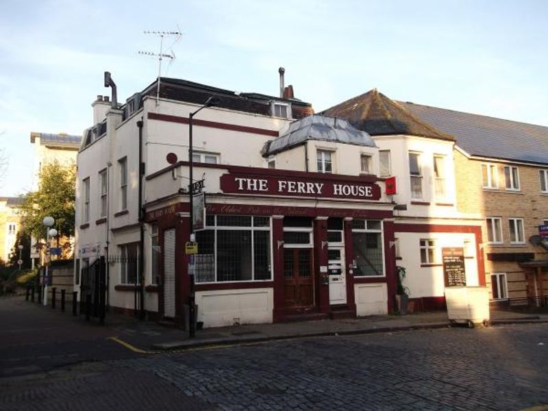 Ferry House London E14 taken Nov 2013. (Pub, External). Published on 03-12-2013