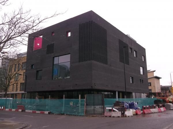 Beehive London E14 taken DEc 2014. (Pub, External, Key). Published on 28-01-2015