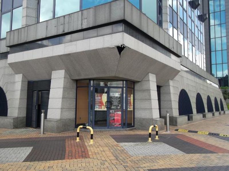 Astons London E14 taken May 2015. (Pub). Published on 28-04-2016 