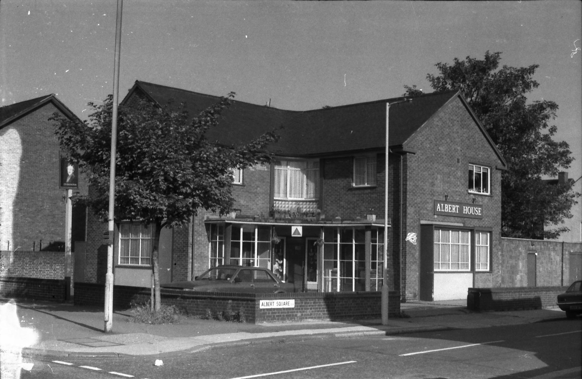 Albert House London E15 taken in 1987.. (Pub, External, Key). Published on 25-11-2018