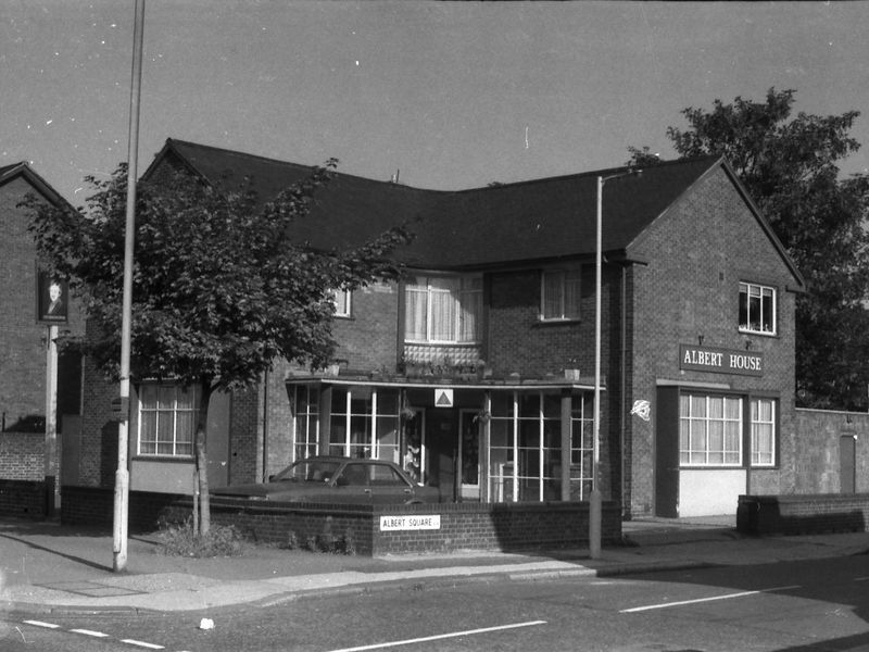 Albert House London E15 taken in 1987.. (Pub, External, Key). Published on 25-11-2018