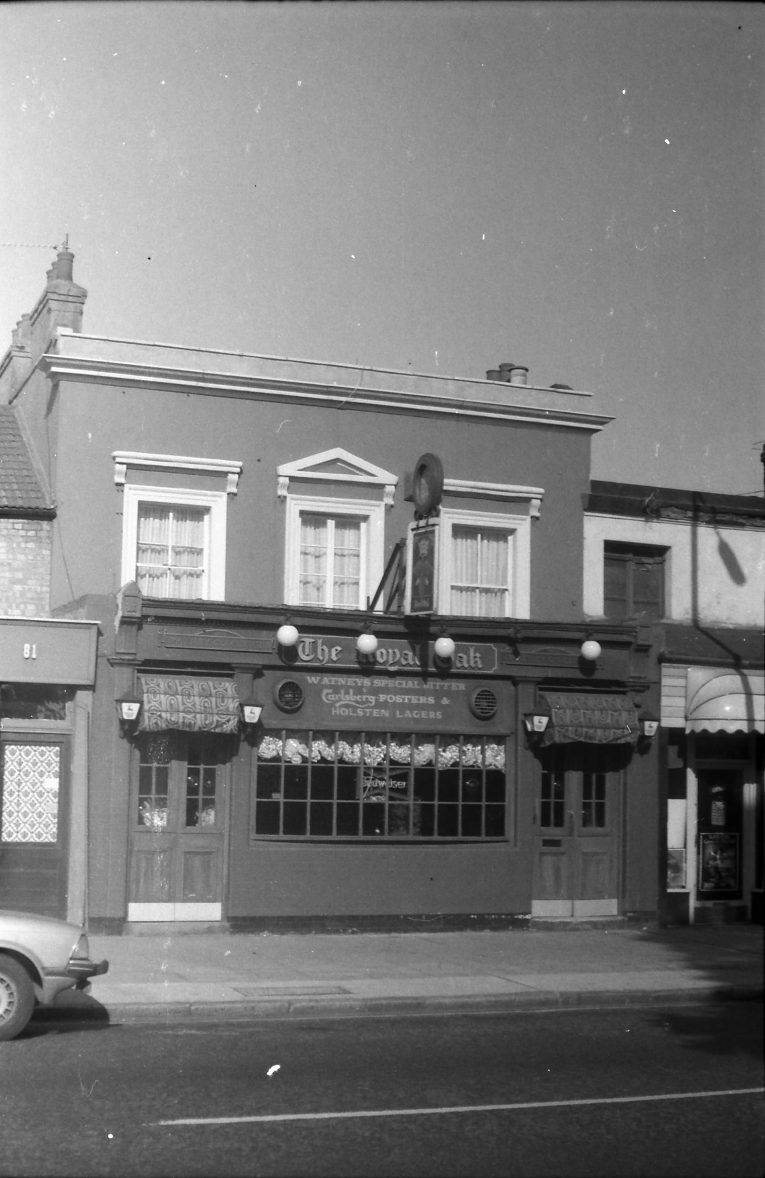 Royal Oak London E15 taken in 1987.. (Pub, External). Published on 25-11-2018