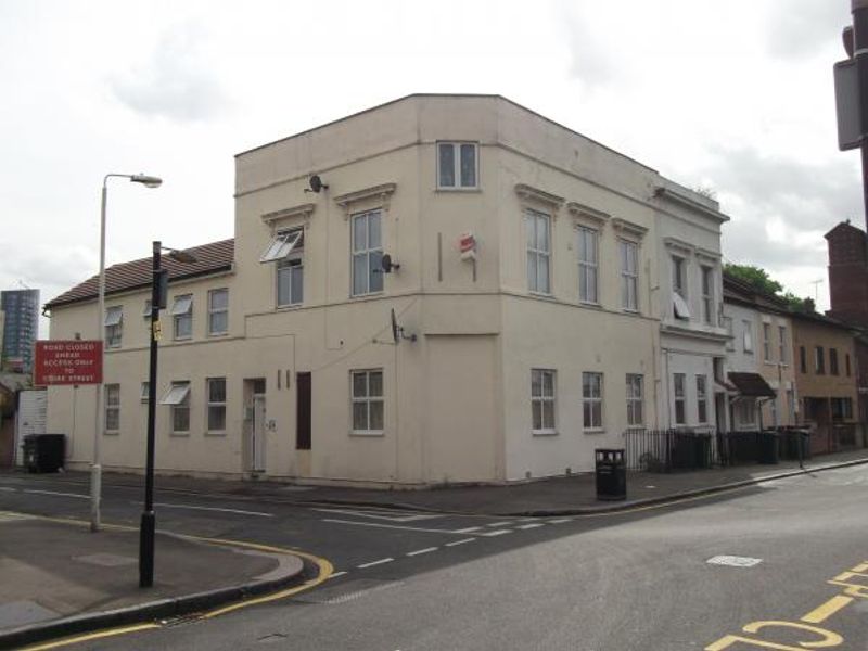 Falmouth Arms London E15 taken Aug 2012. (Pub, External). Published on 10-11-2013