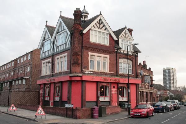 Eagle Chobham Rd London E15. (Pub, External). Published on 10-11-2013