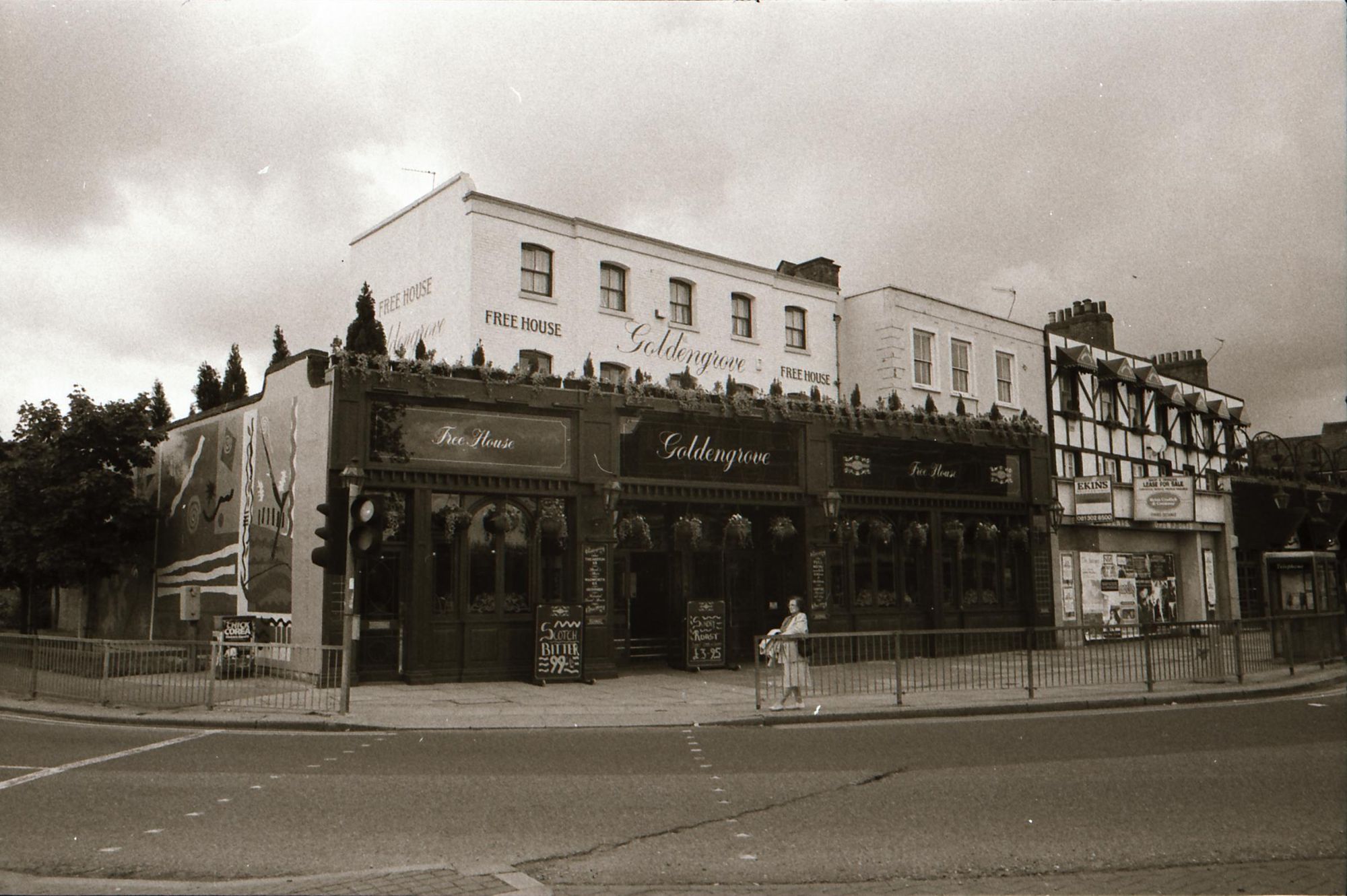 Goldengrove London E15 taken May 1994.. (Pub, External). Published on 25-11-2018