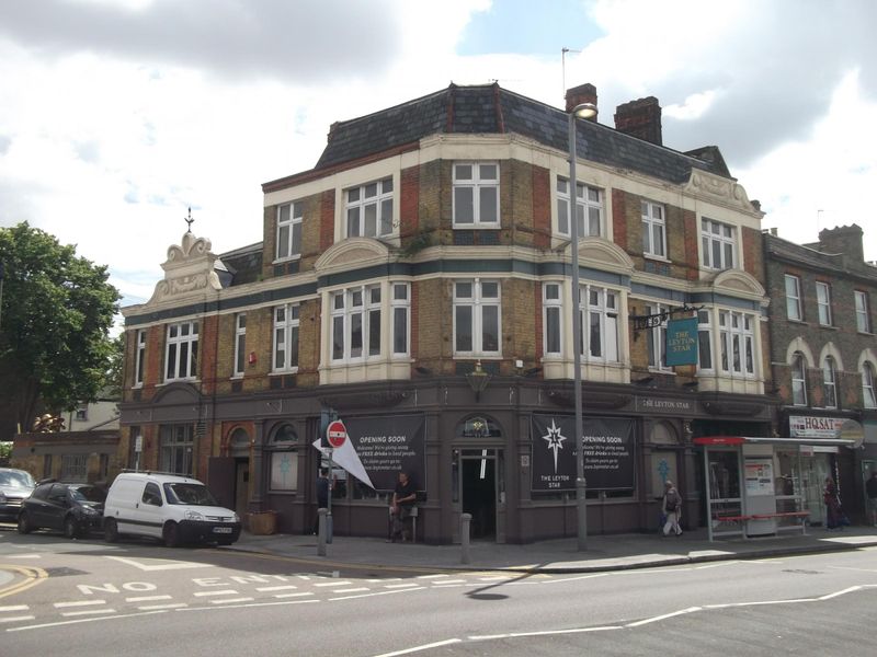 Leyton Star-King Harold London E15 taken July 2016. (Pub). Published on 08-02-2017