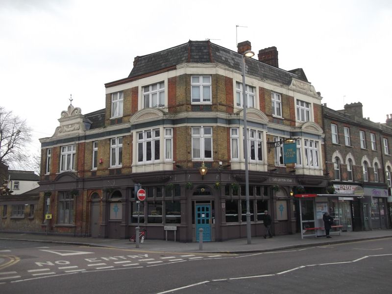 Leyton Star-King Harold London E15 taken July 2016. (Pub). Published on 08-02-2017
