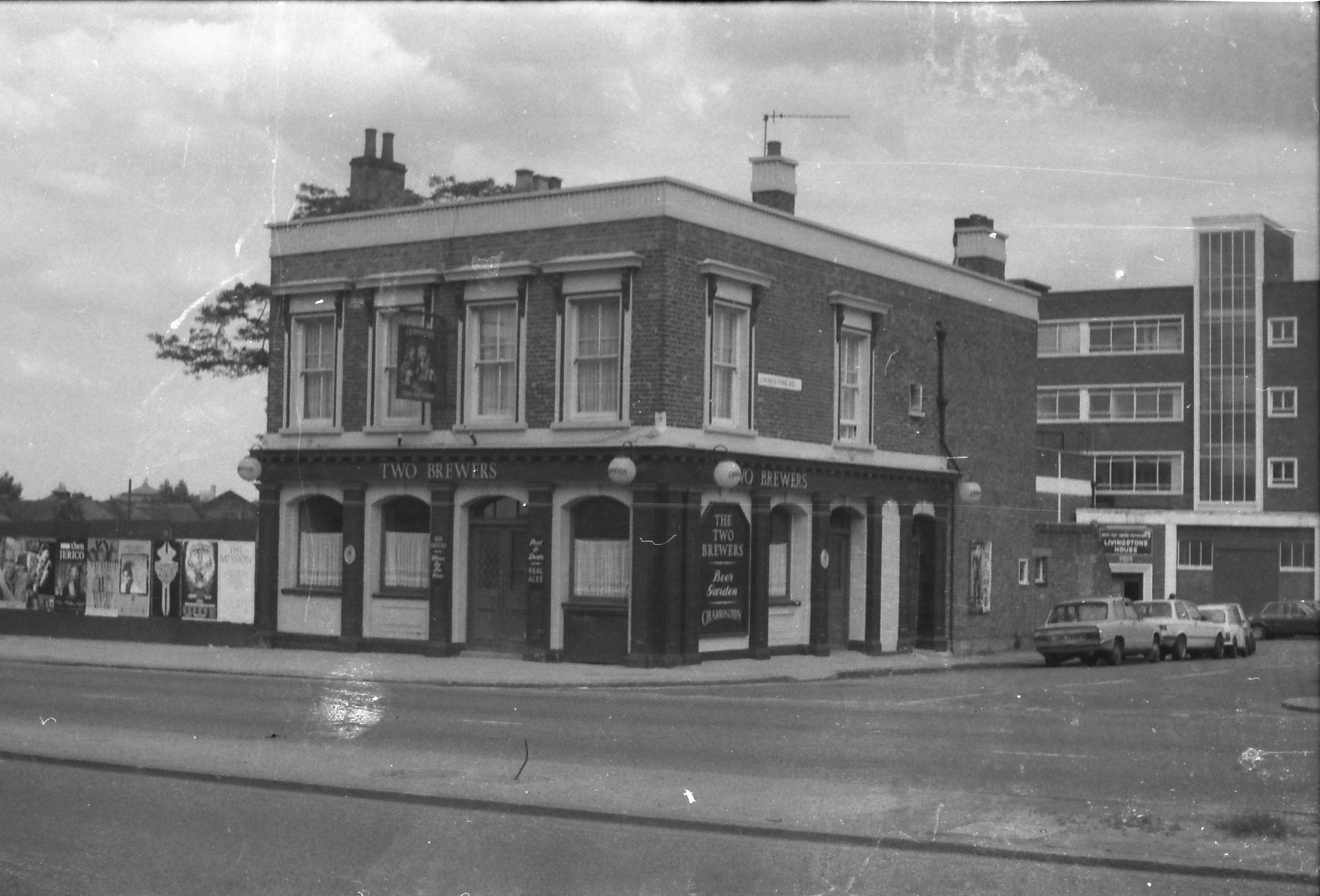 Two Brewers London E15 taken in 1987.. (Pub, External, Key). Published on 25-11-2018