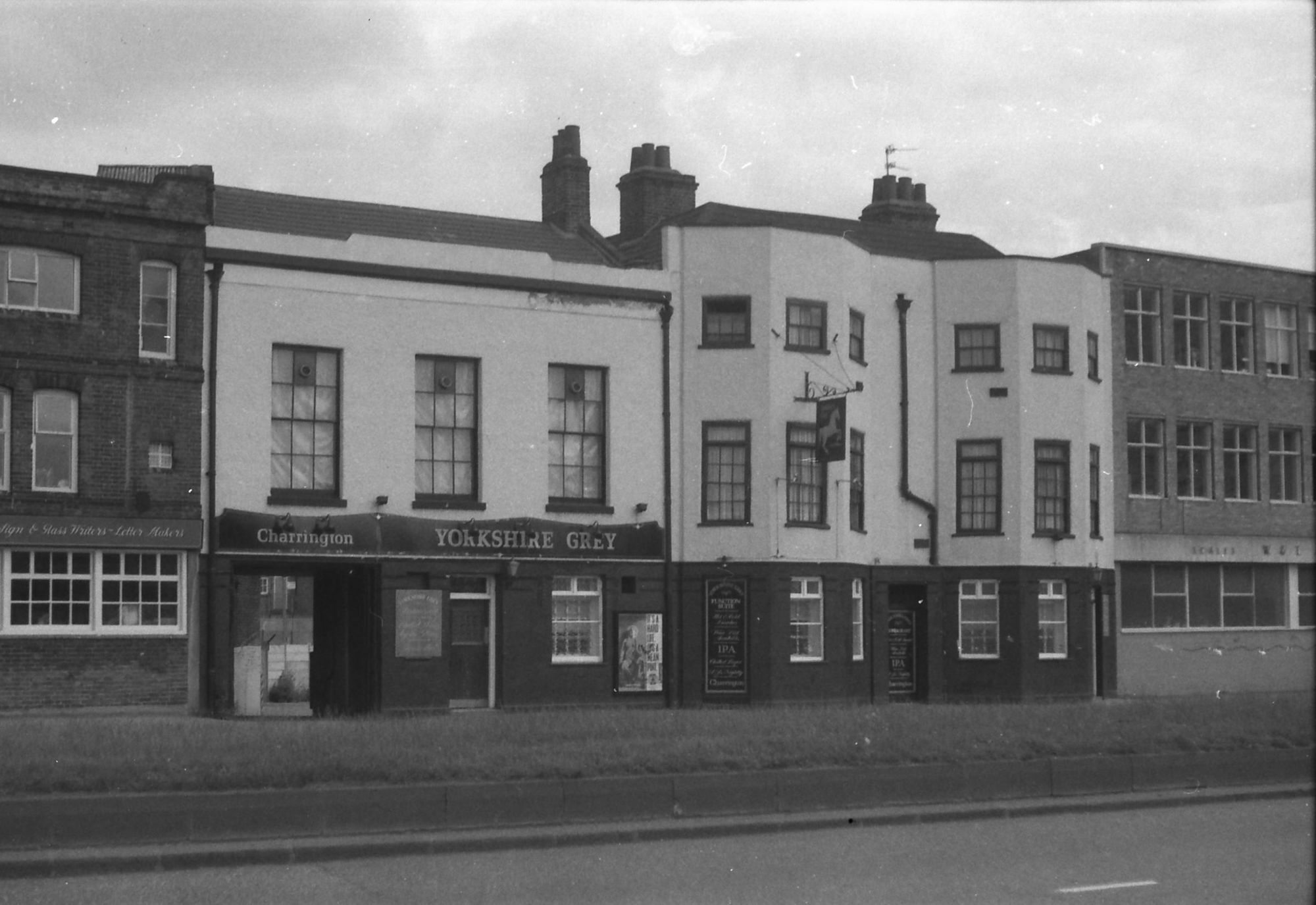 Yorkshire Grey London E15 taken in 1987.. (Pub, External, Key). Published on 25-11-2018