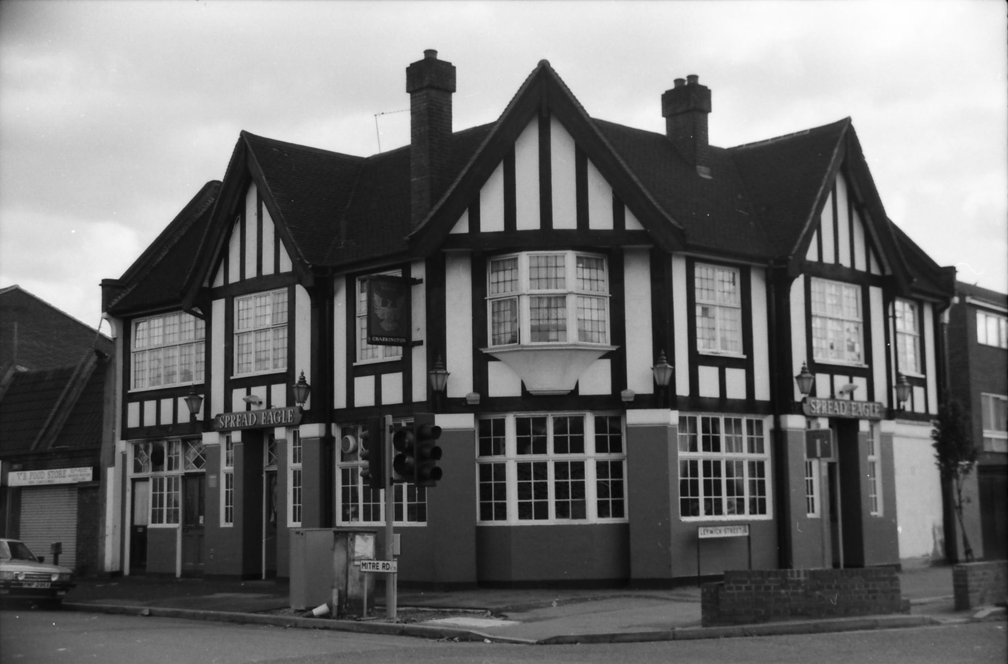 Spread Eagle London E15 taken in Oct 1988.. (Pub, External, Key). Published on 25-11-2018