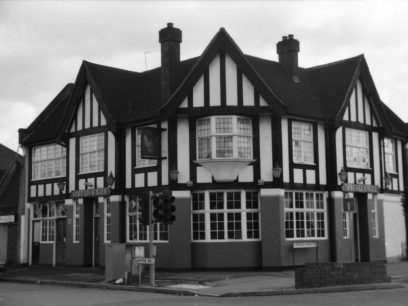 Spread Eagle London E15 taken in Oct 1988.. (Pub, External, Key). Published on 25-11-2018