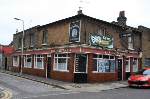 Britannia London E15. (Pub, External). Published on 10-11-2013